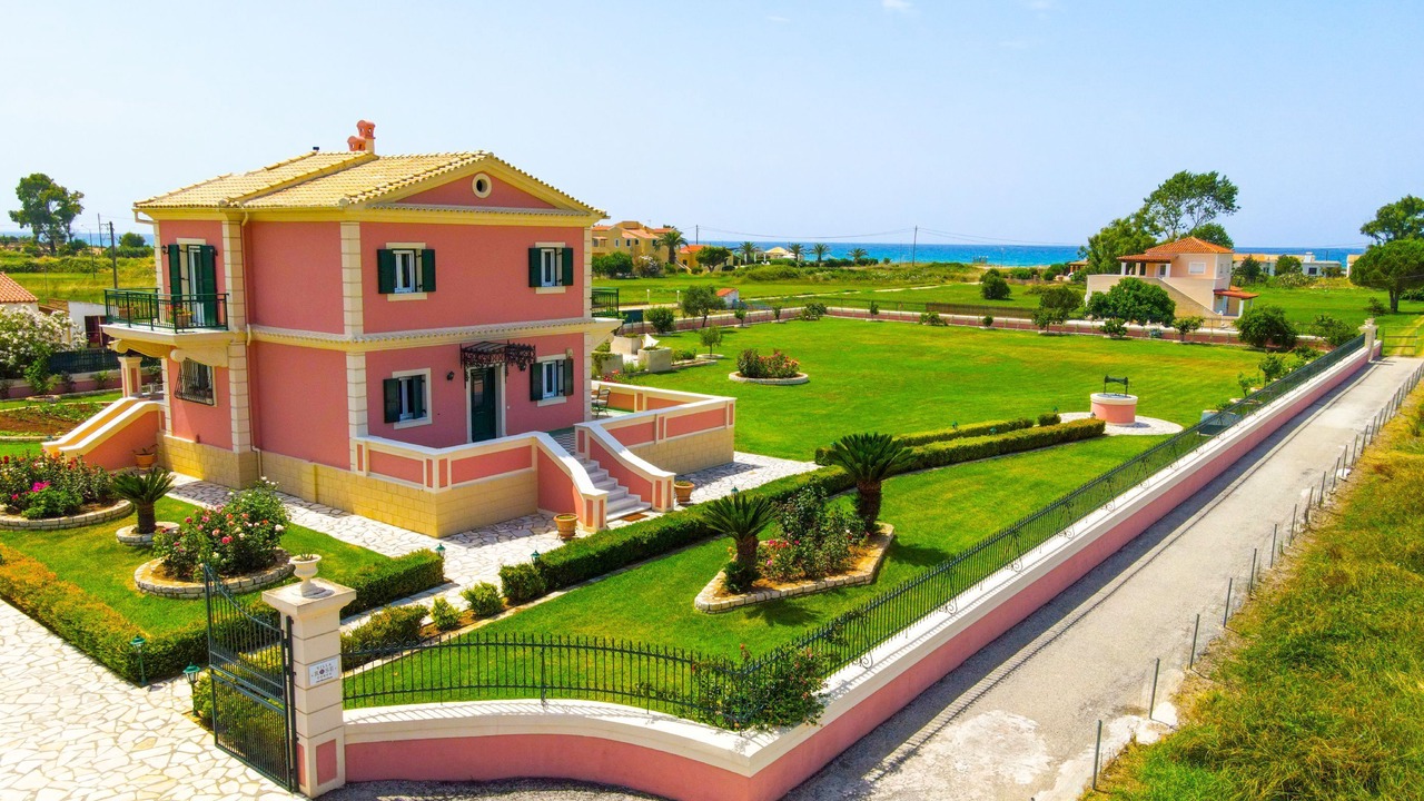 Photo of Outdoor in Almiros Beach