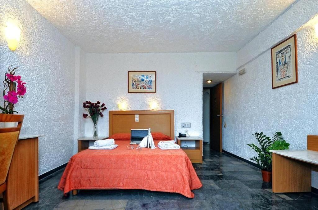 Photo of Bedroom in Karteros