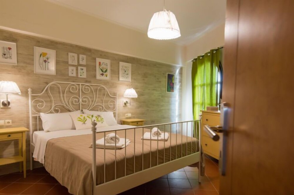 Photo of Bedroom in Panormos