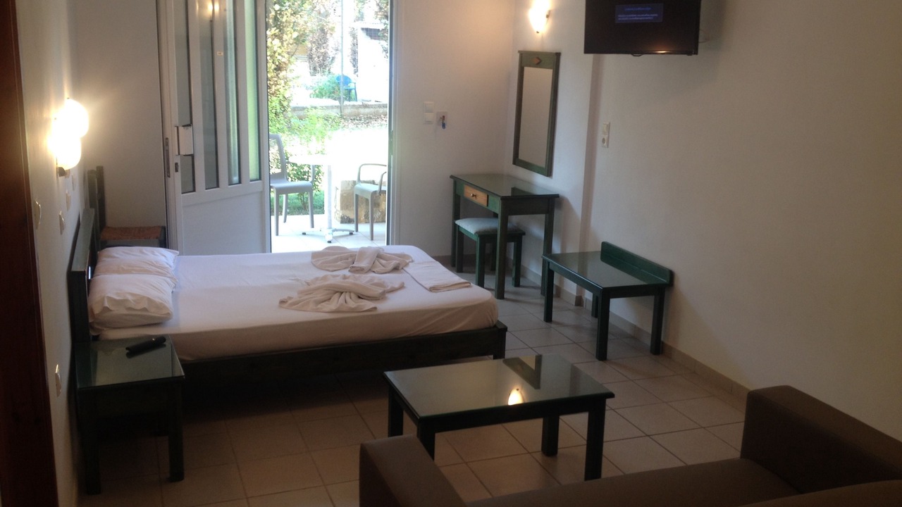 Photo of Bedroom in Makrys Tichos