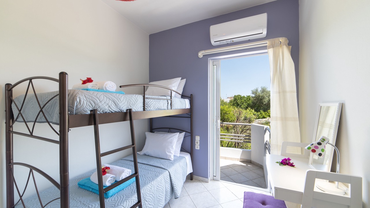 Photo of Bedroom in Mourniai