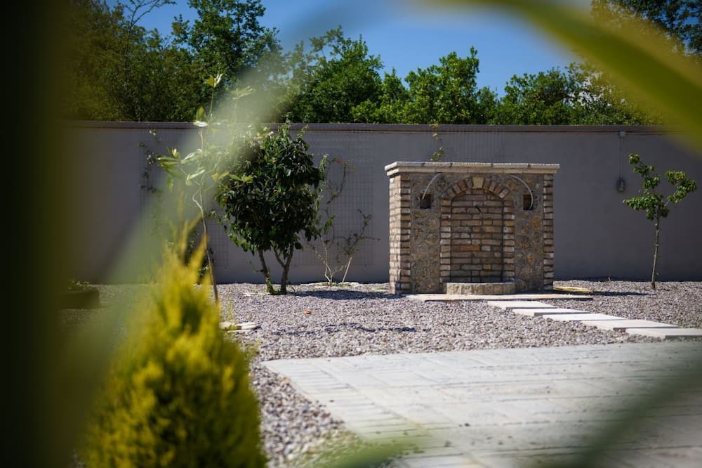Photo of Outdoor in Dassia
