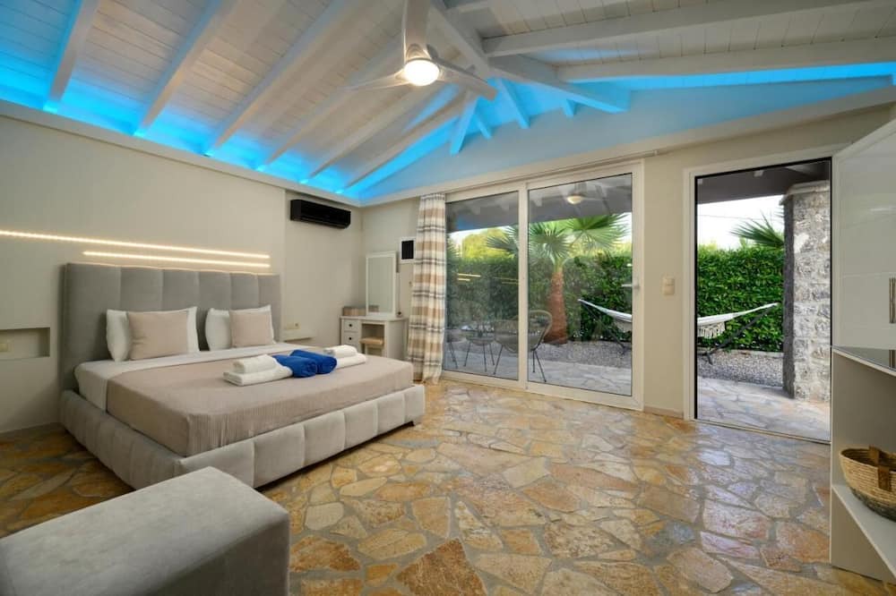 Photo of Bedroom in Dassia