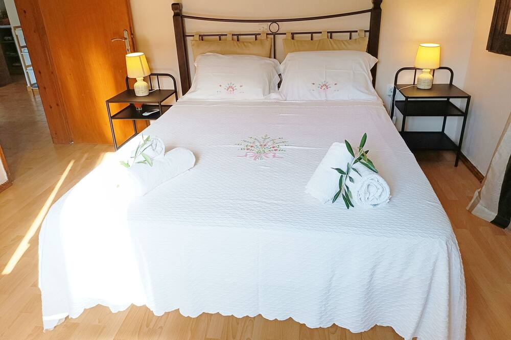 Photo of Bedroom in Pelekito