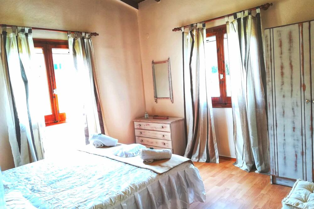 Photo of Bedroom in Pelekito