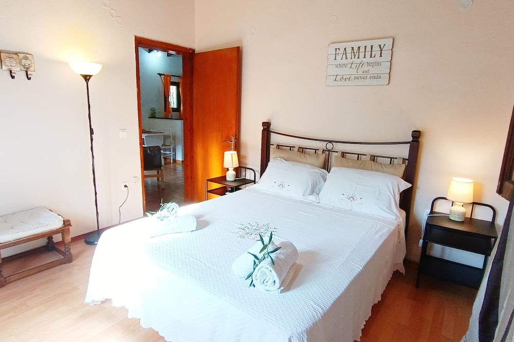 Photo of Bedroom in Pelekito
