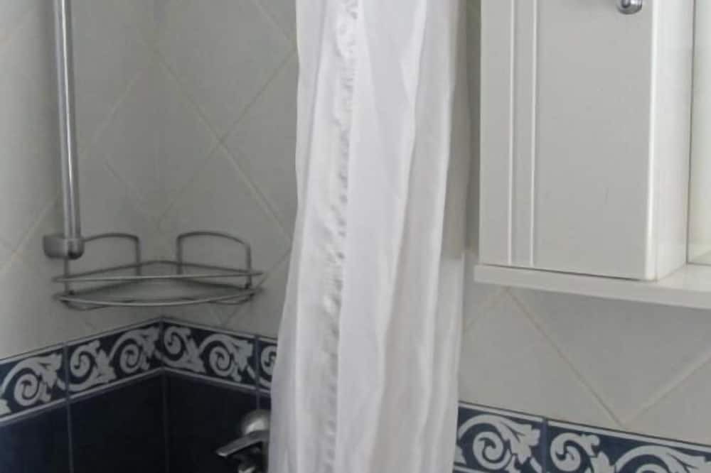 Photo of Bathroom in Kalami