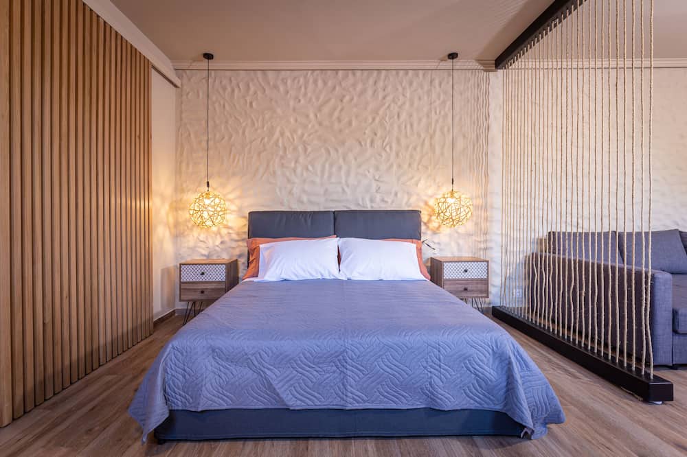 Photo of Bedroom in Ipsos