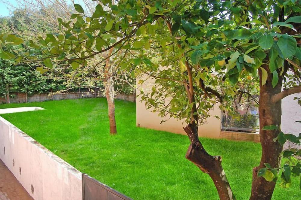 Photo of Outdoor in Korakades