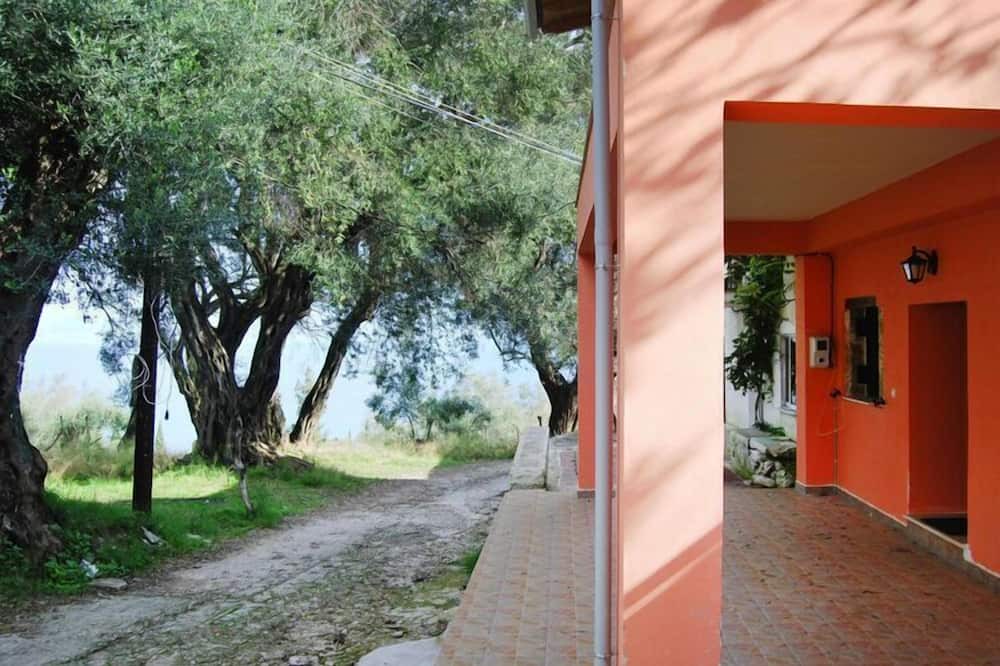 Photo of Outdoor in Korakades