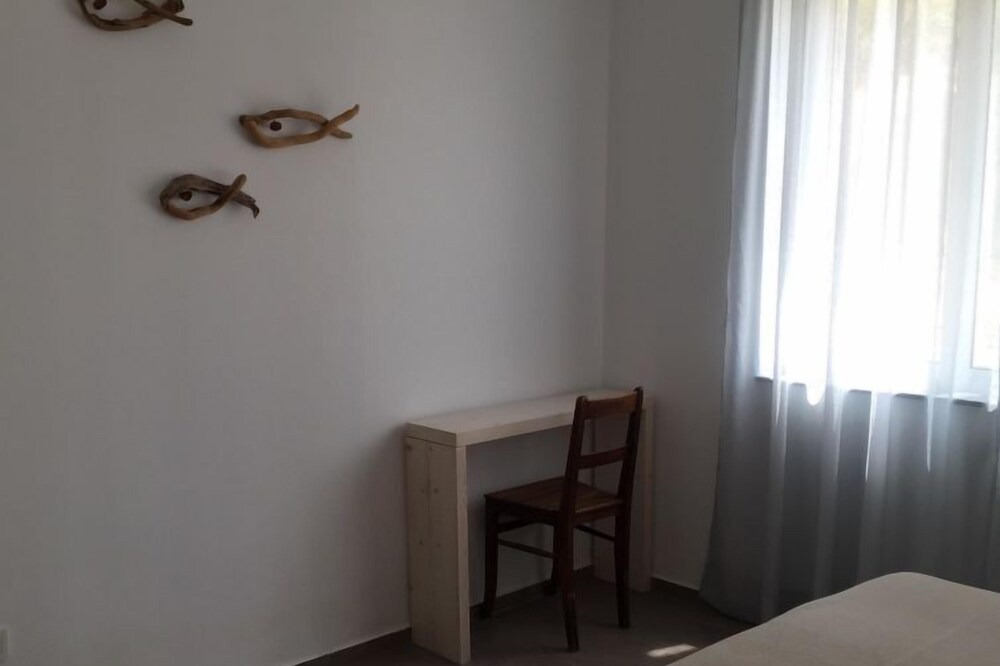 Photo of Bedroom in Plakalona
