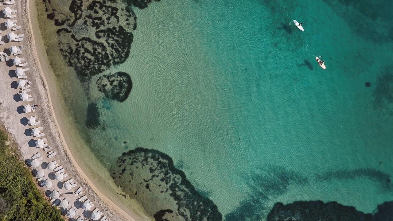 Photo of Others in Chlomos