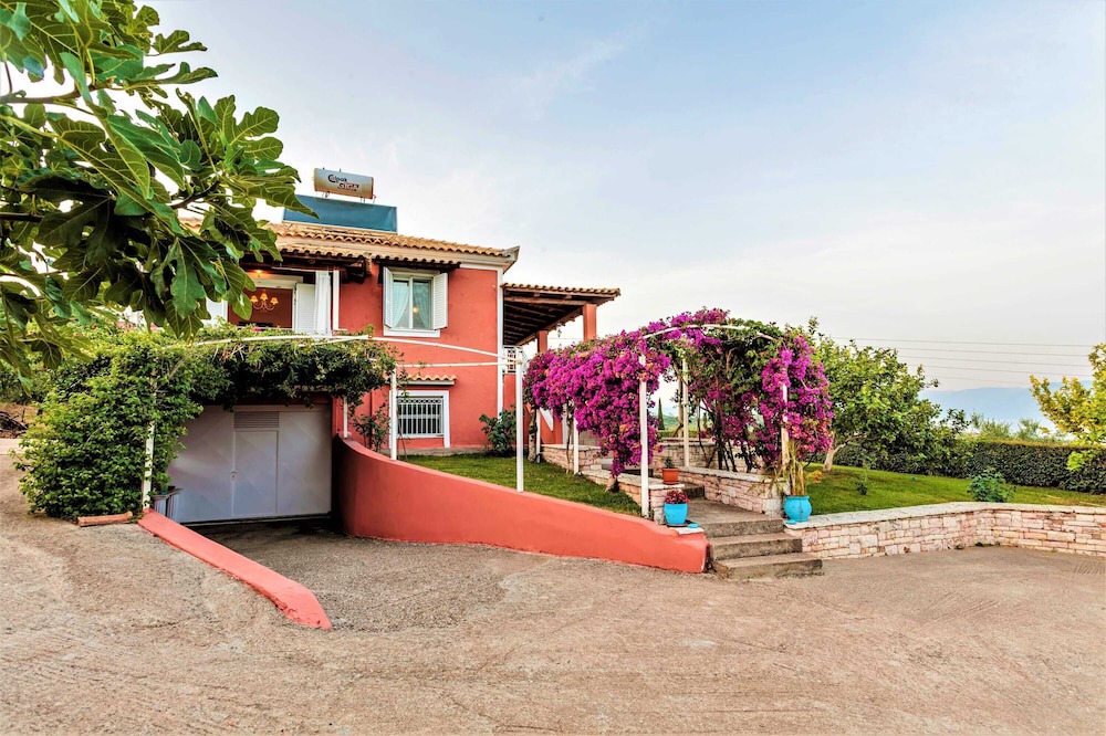 Photo of Outdoor in Messini