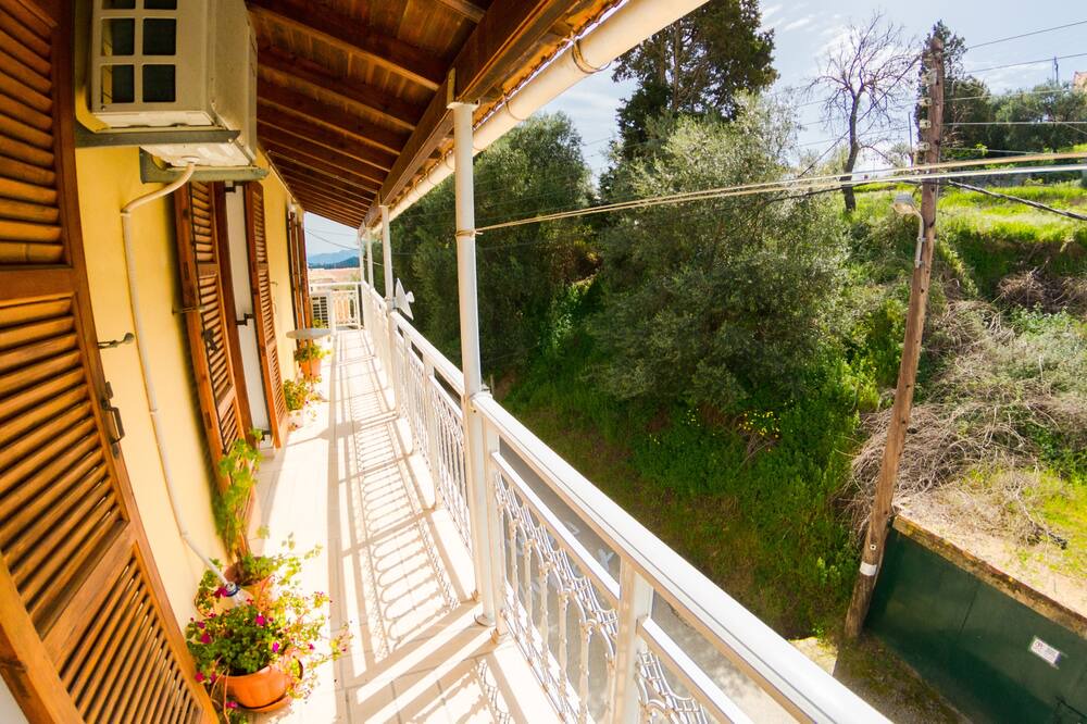 Photo of Patio Balcony in Peroulades