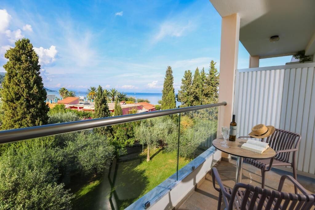Photo of Bedroom in Messonghi