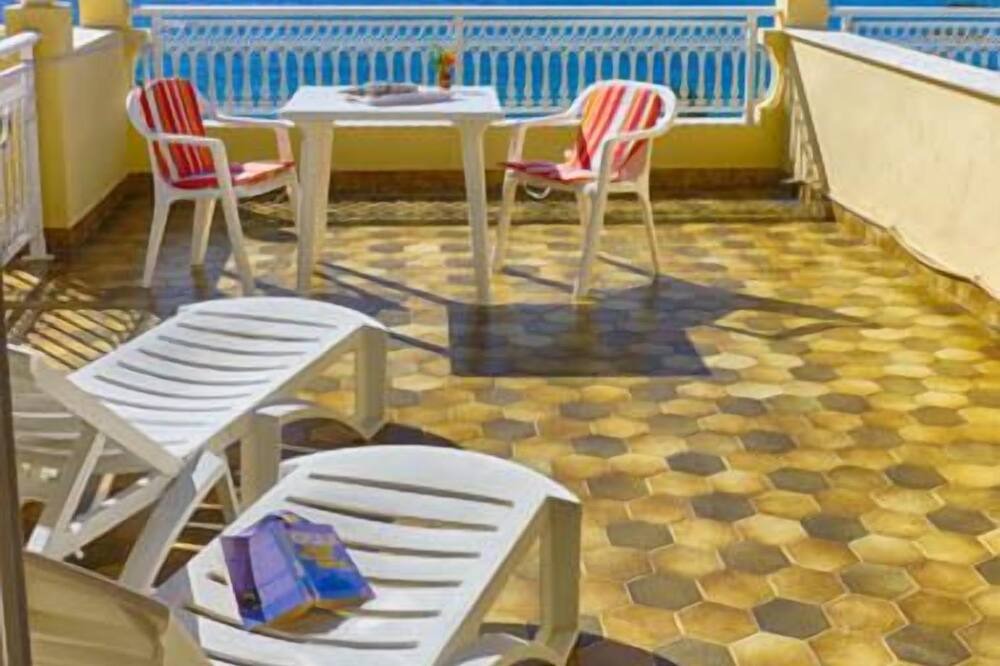 Photo of Patio Balcony in Agios Georgios Pagon