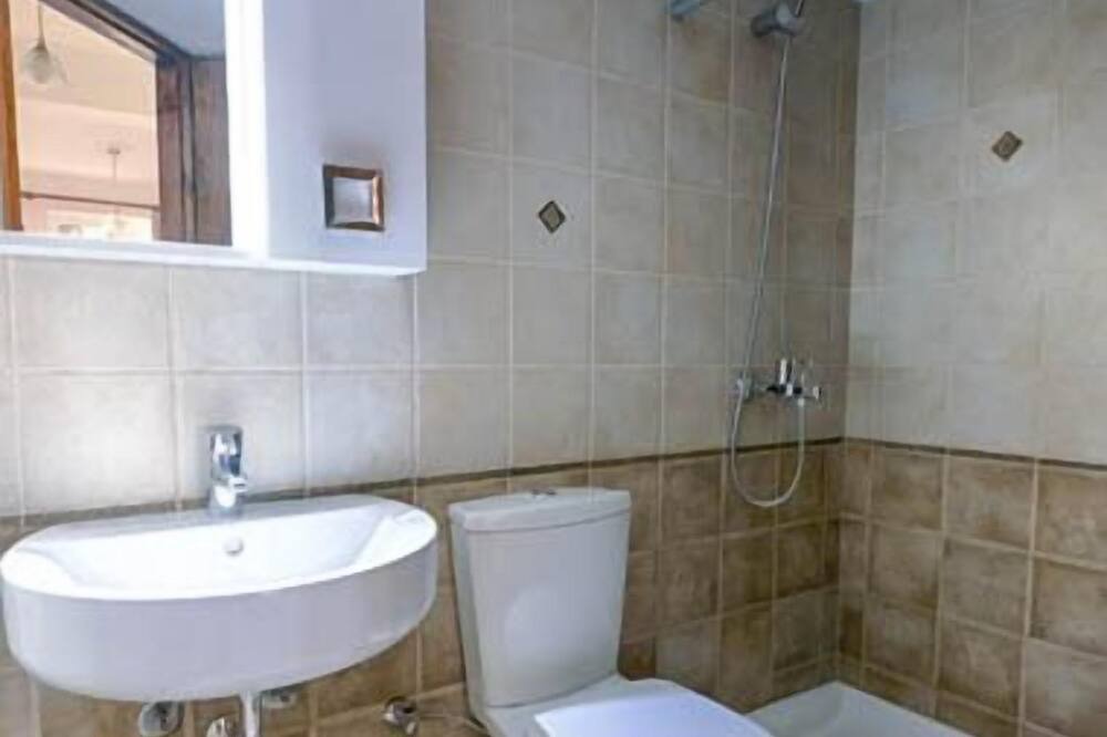 Photo of Bathroom in Agios Georgios Pagon