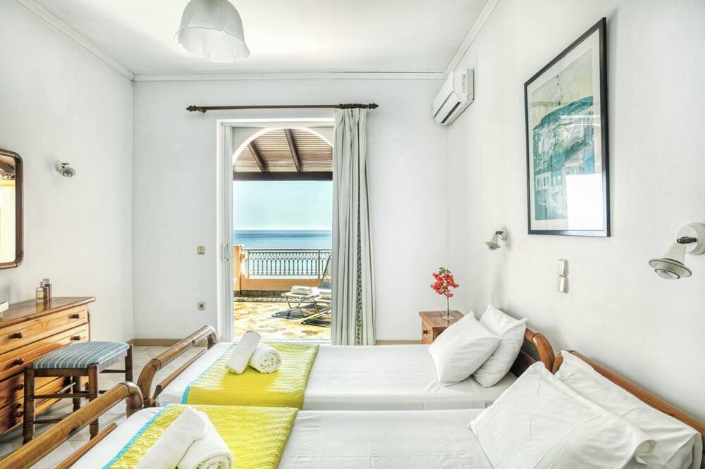 Photo of Bedroom in Agios Georgios Pagon