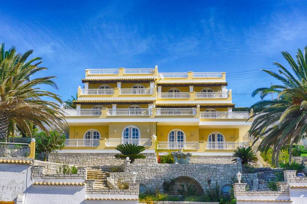 Photo of Outdoor in Agios Georgios Pagon
