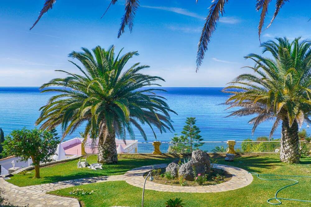 Photo of Outdoor in Agios Georgios Pagon