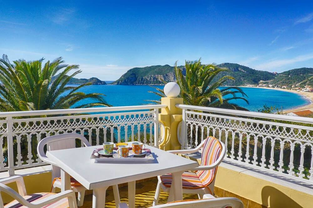 Photo of Patio Balcony in Agios Georgios Pagon
