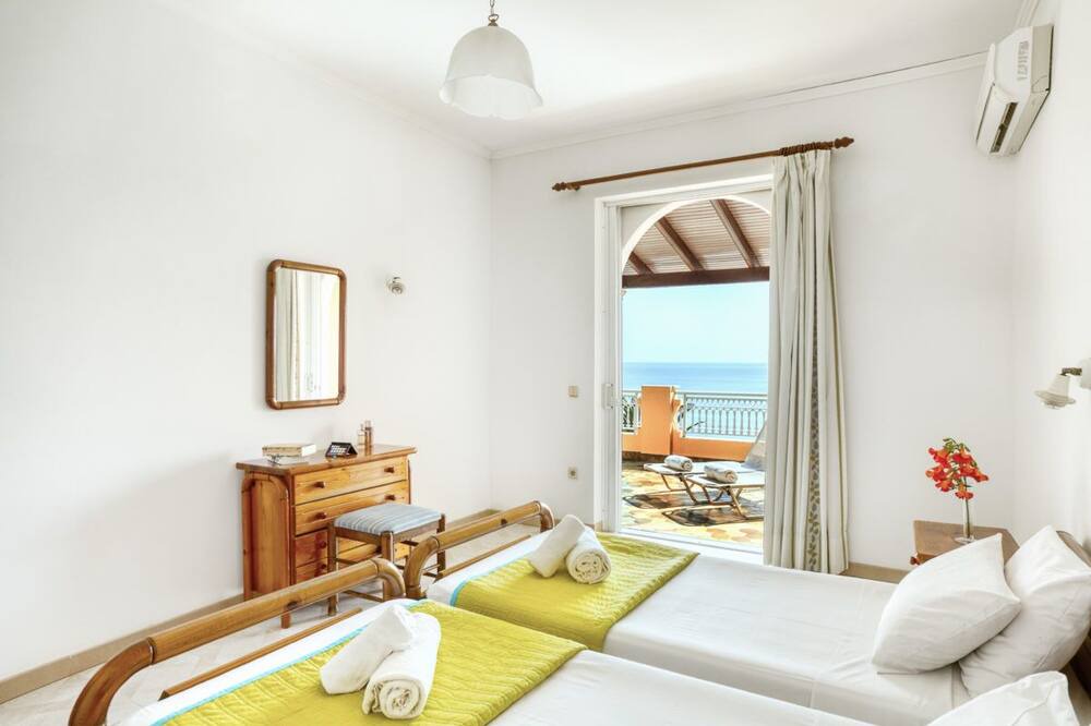 Photo of Bedroom in Agios Georgios Pagon