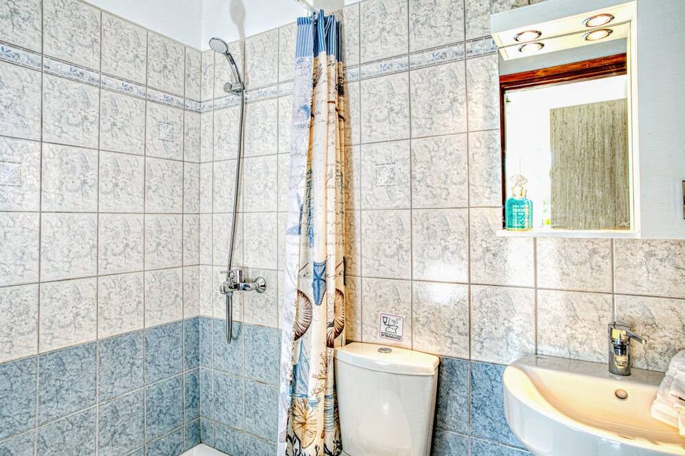 Photo of Bathroom in Agios Georgios Pagon