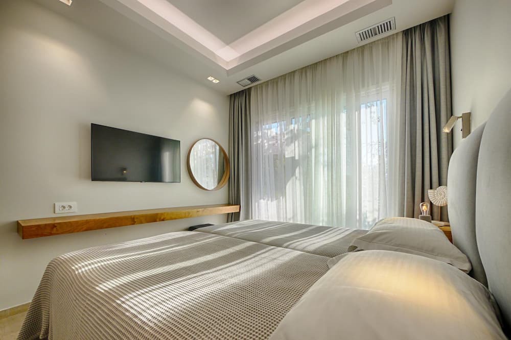 Photo of Bedroom in Agios Georgios Pagon