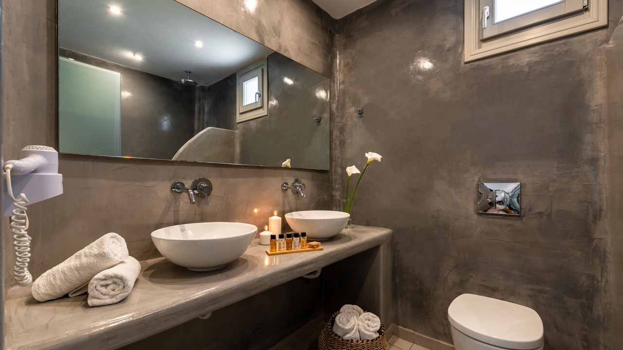 Photo of Bathroom in Vothon