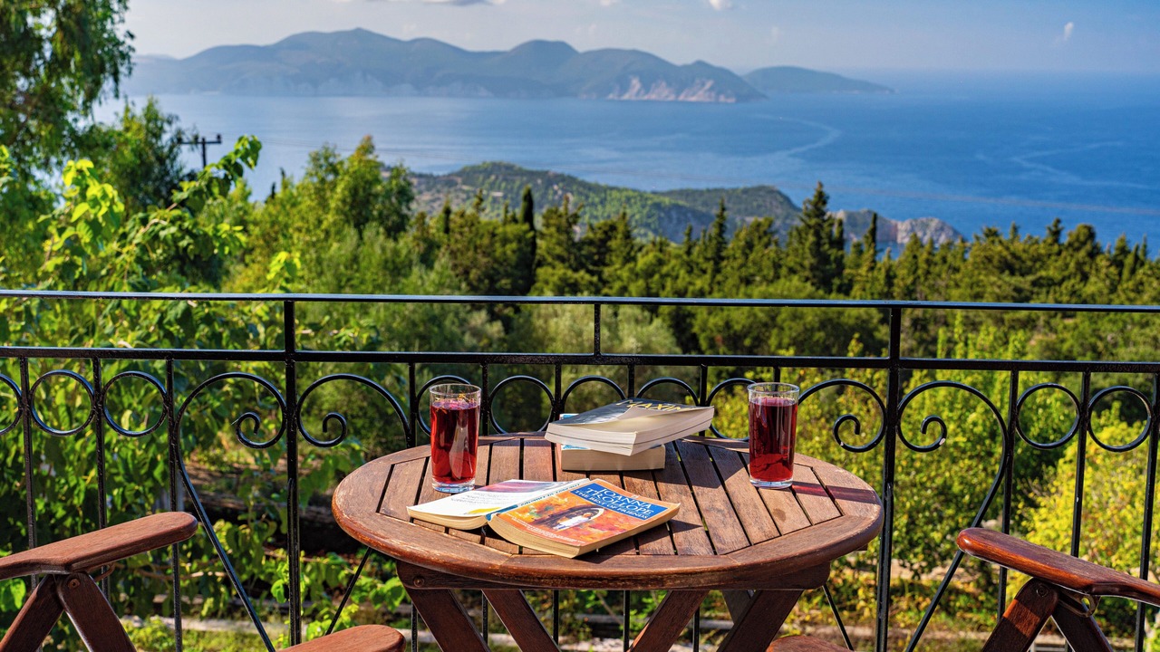 Photo of Patio Balcony in Mesovounia