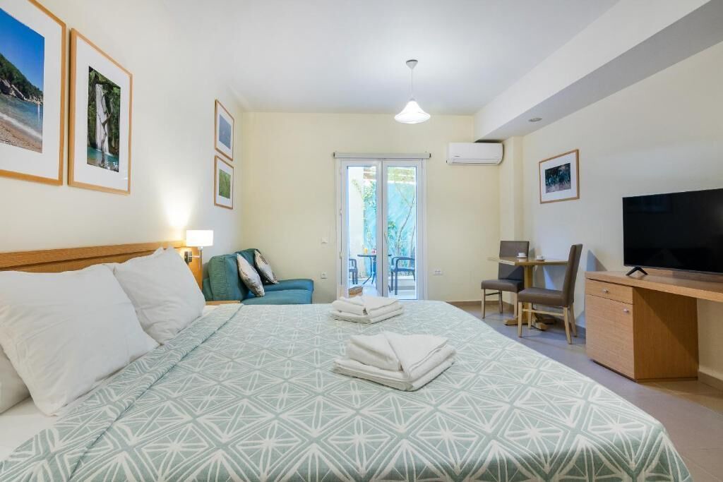 Photo of Bedroom in Foinikounta