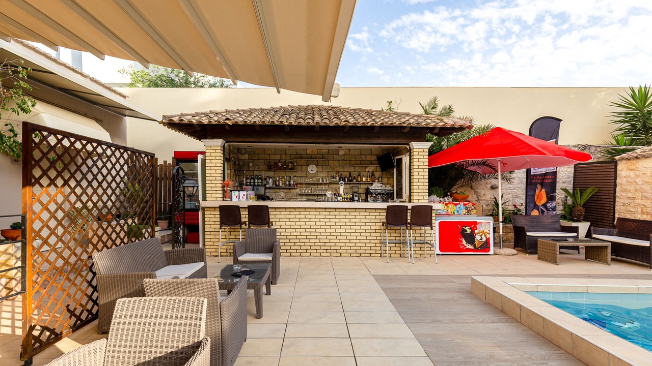 Photo of Outdoor in Perama