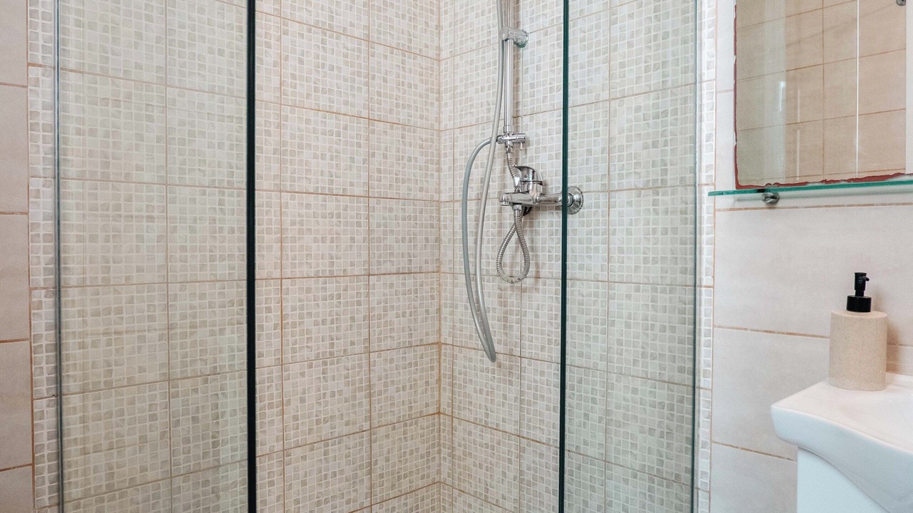 Photo of Bathroom in Parelia