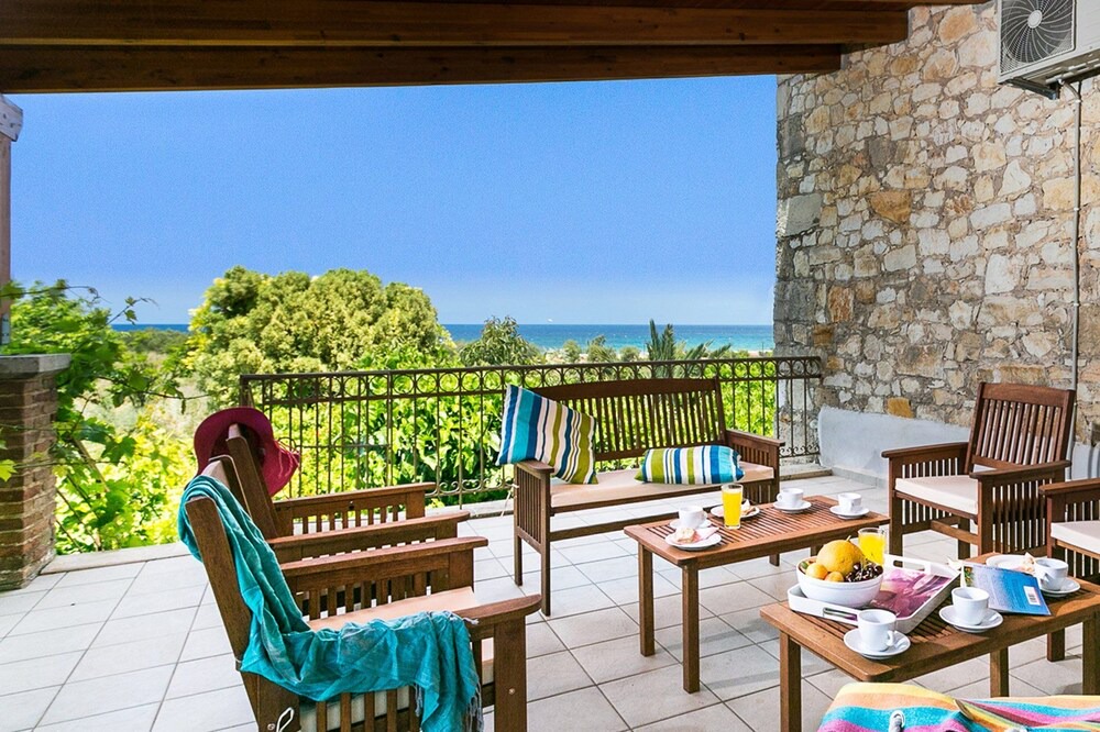 Photo of Patio Balcony in Kavros