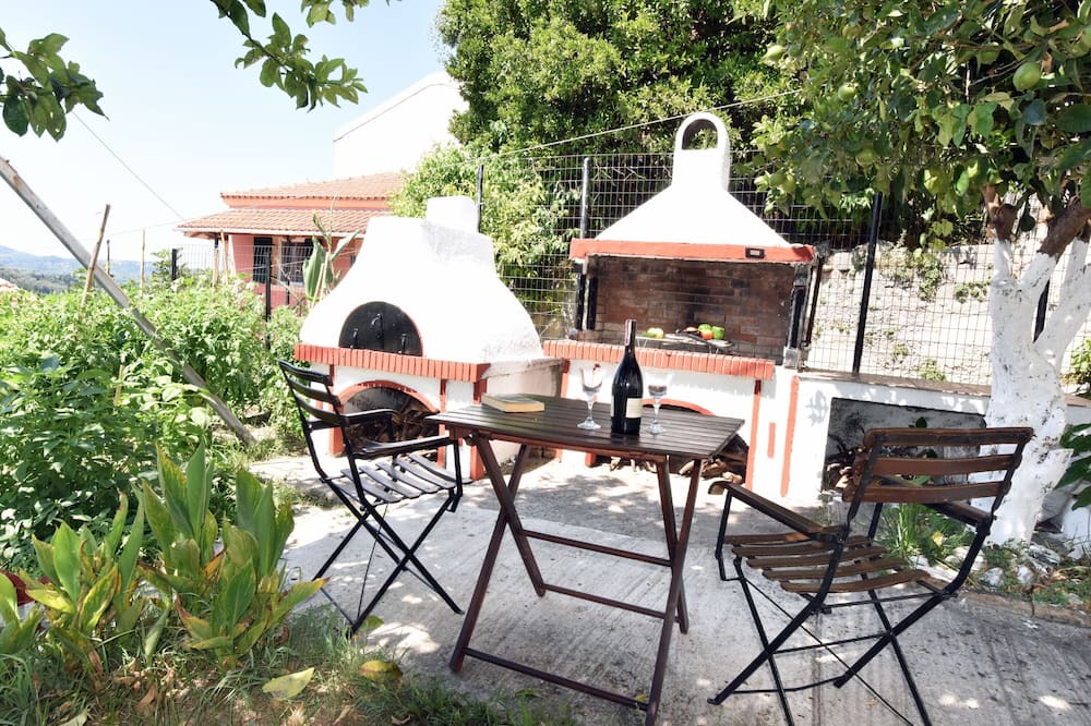 Photo of Outdoor in Antipernoi