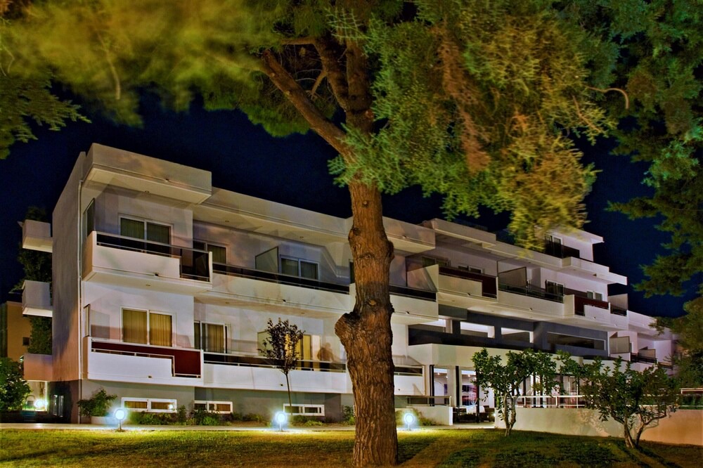Photo of Others in Ialyssos