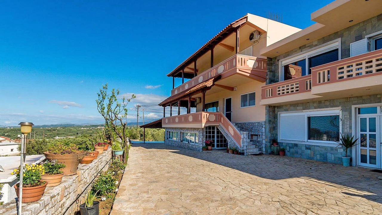 Photo of Outdoor in Polemarchi