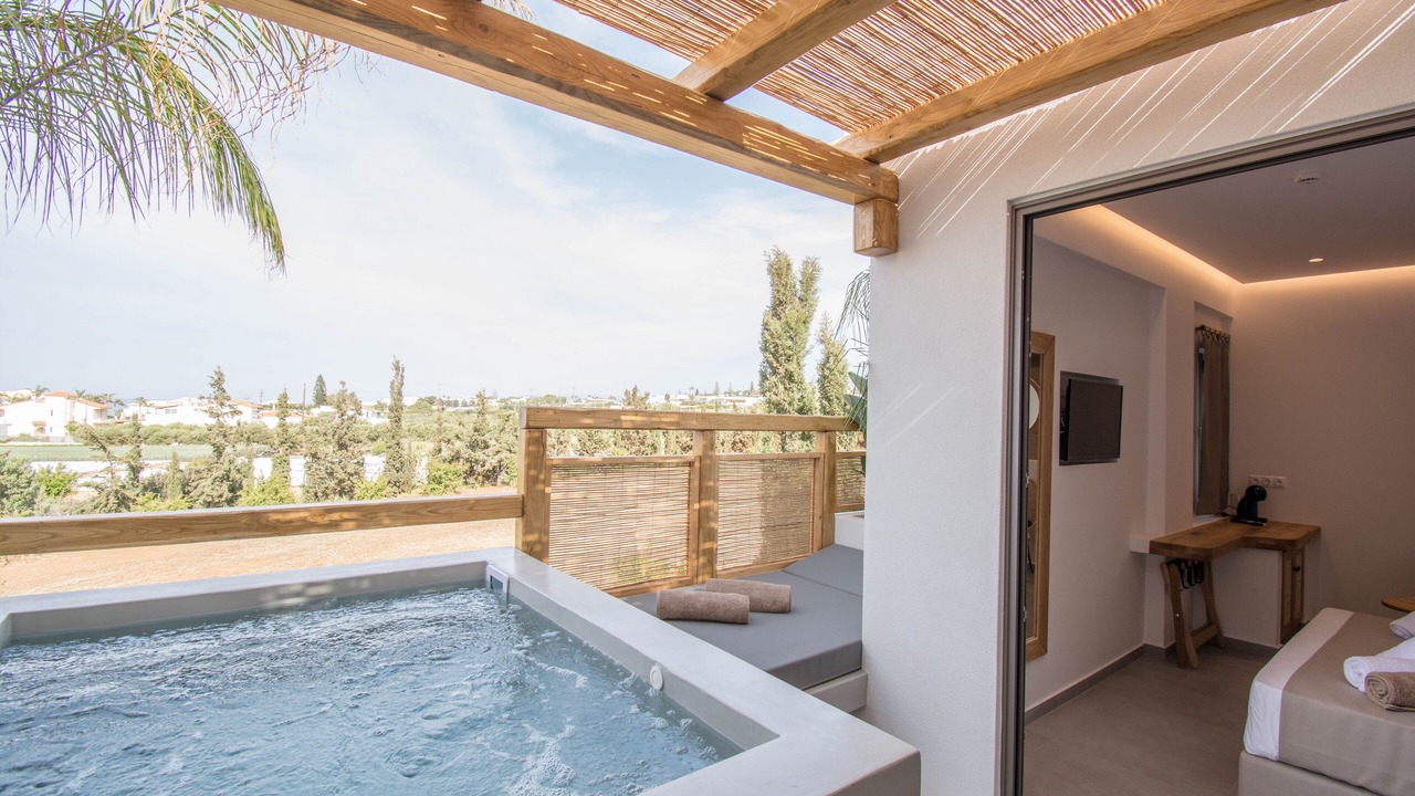 Photo of Bedroom in Anissaras