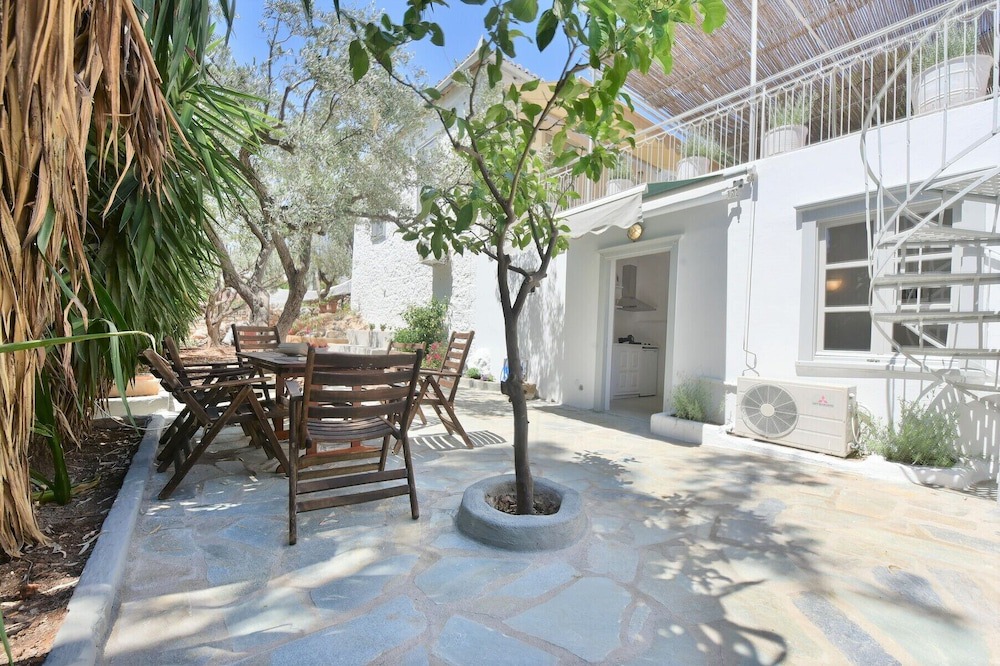 Photo of Outdoor in idhra