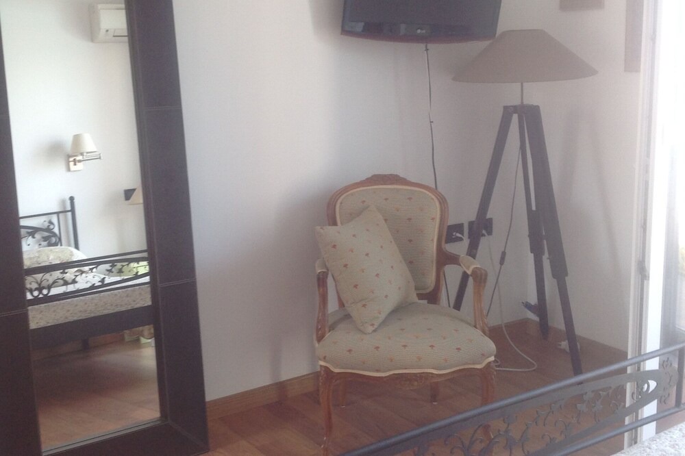 Photo of Bedroom in Amaniou