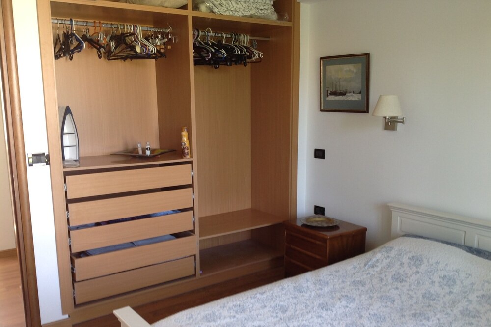 Photo of Bedroom in Amaniou