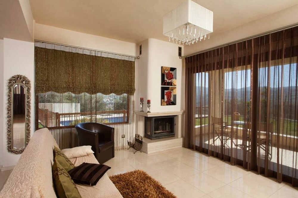 Photo of Livingroom in Spilion