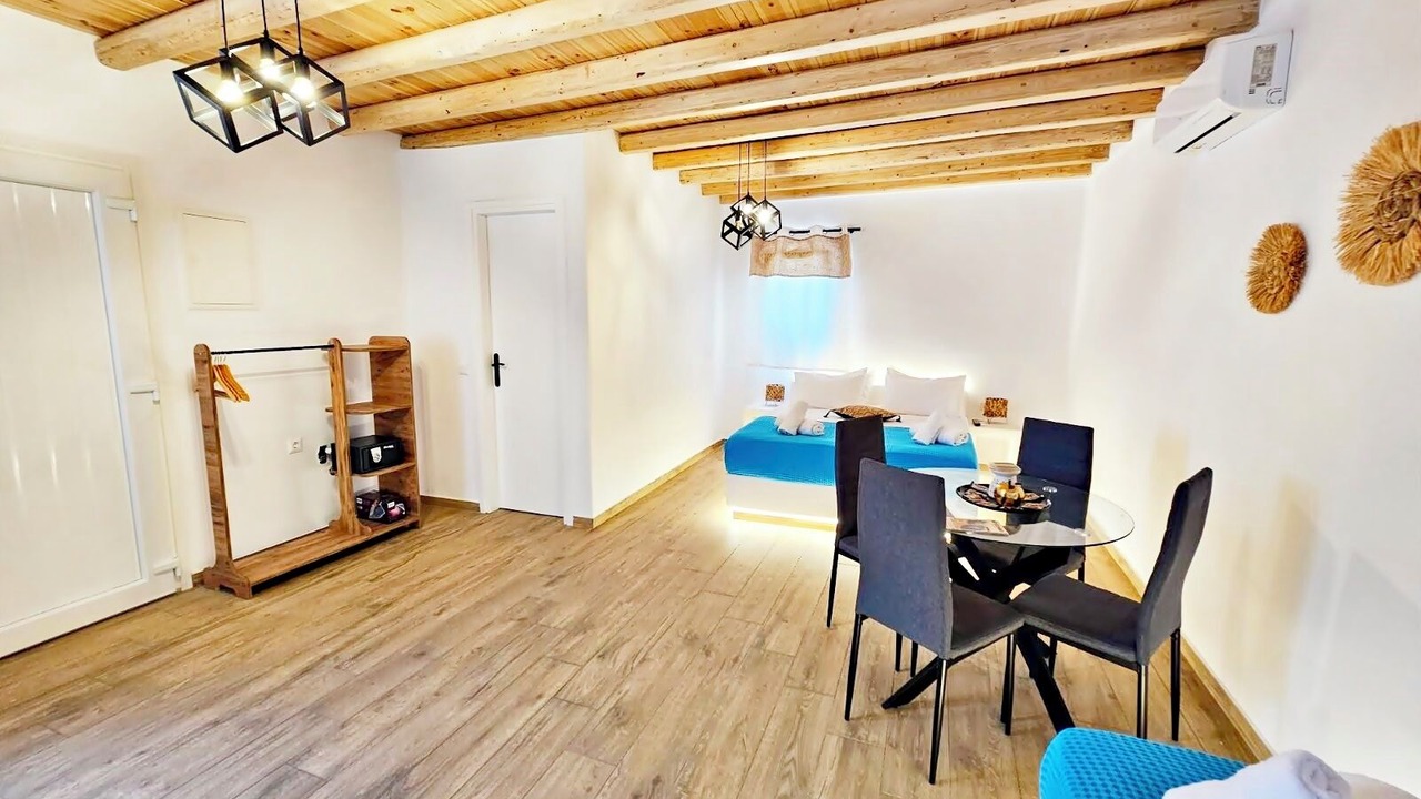Photo of Bedroom in Ano Mera
