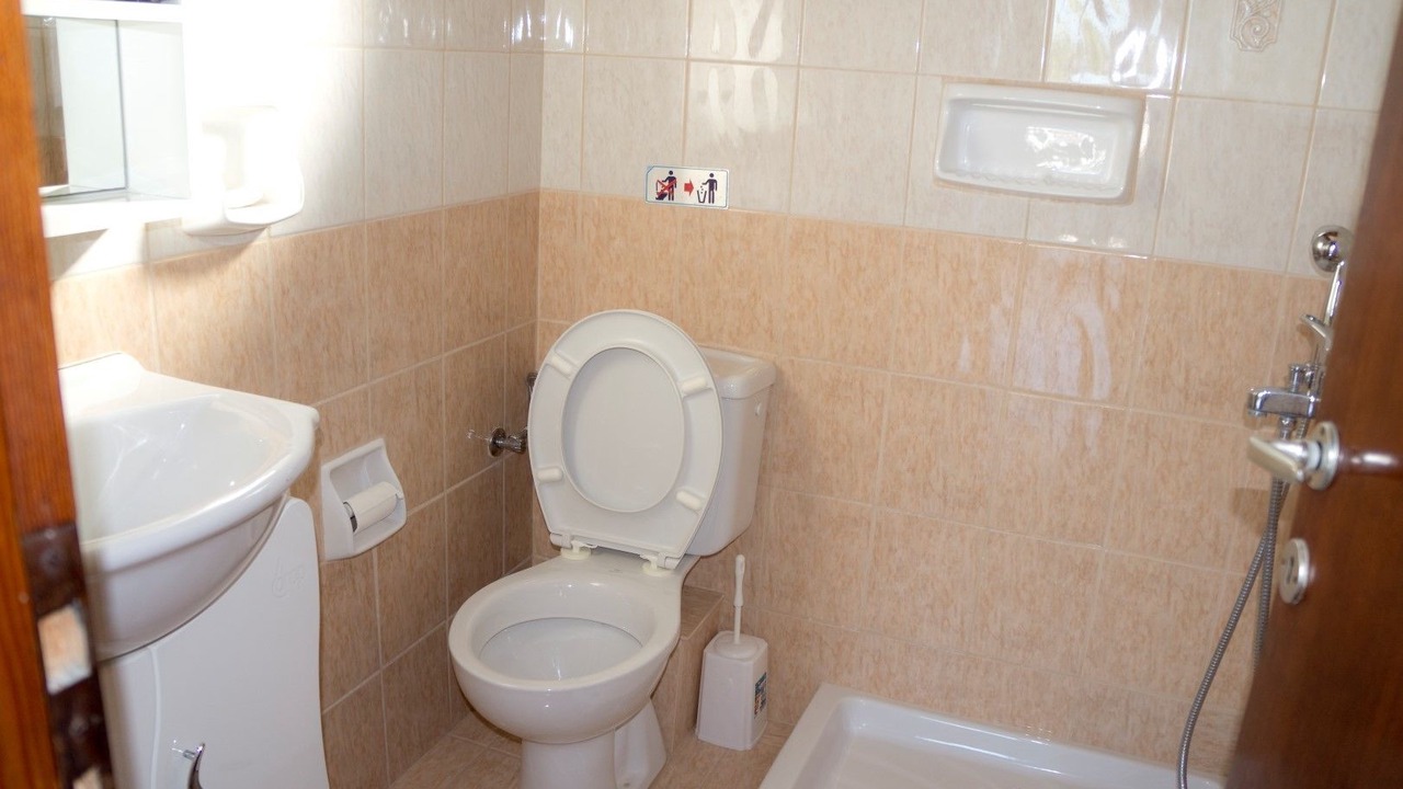 Photo of Bathroom in Messonghi
