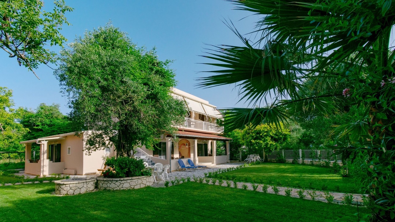 Photo of Outdoor in Dassia