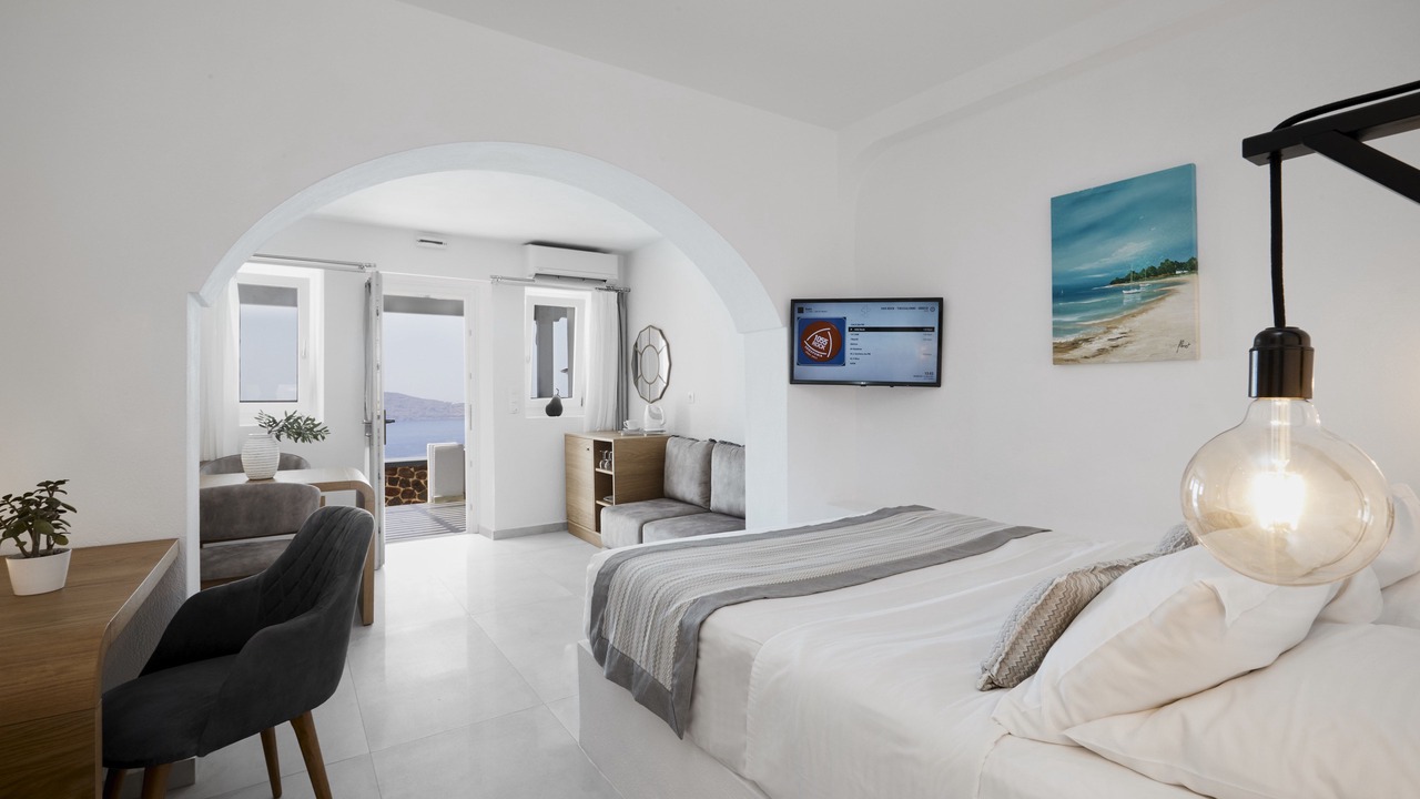 Photo of Bedroom in Imerovigli