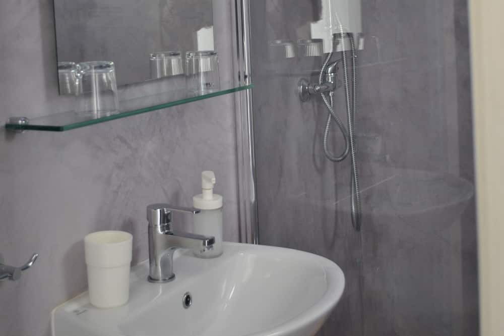 Photo of Bathroom in Boukari