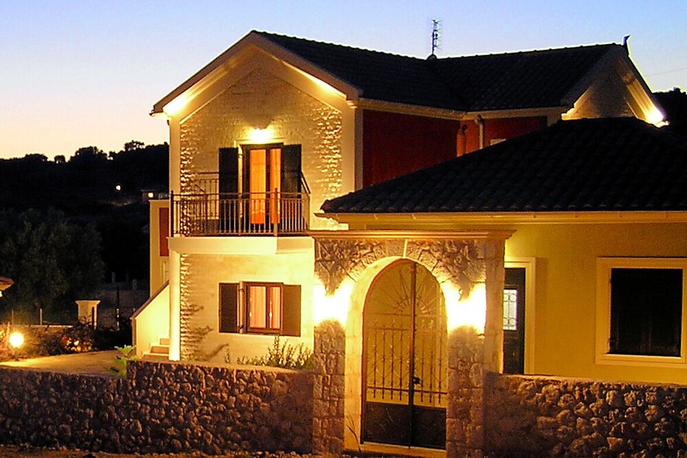 Photo of Outdoor in Razata