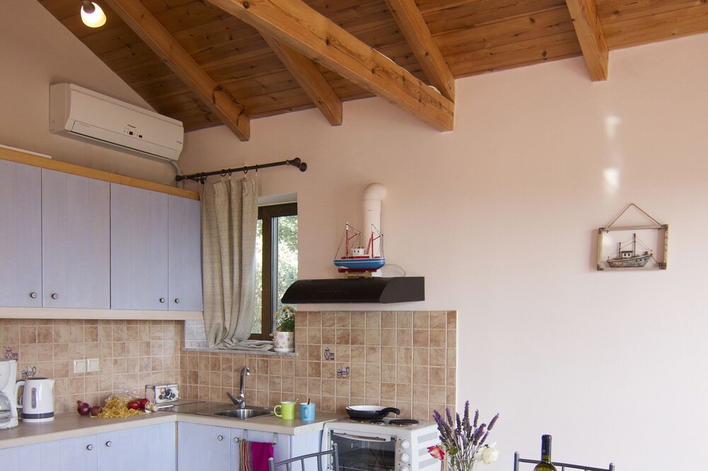 Photo of Livingroom in Lefktron