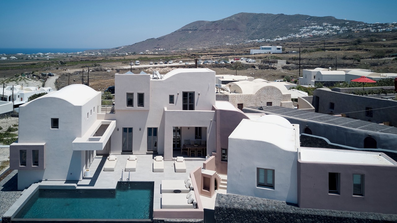 Photo of Outdoor in Tholos